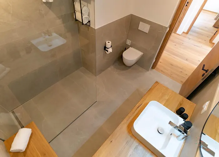 Waldrand - Fink 6 - By Mynests